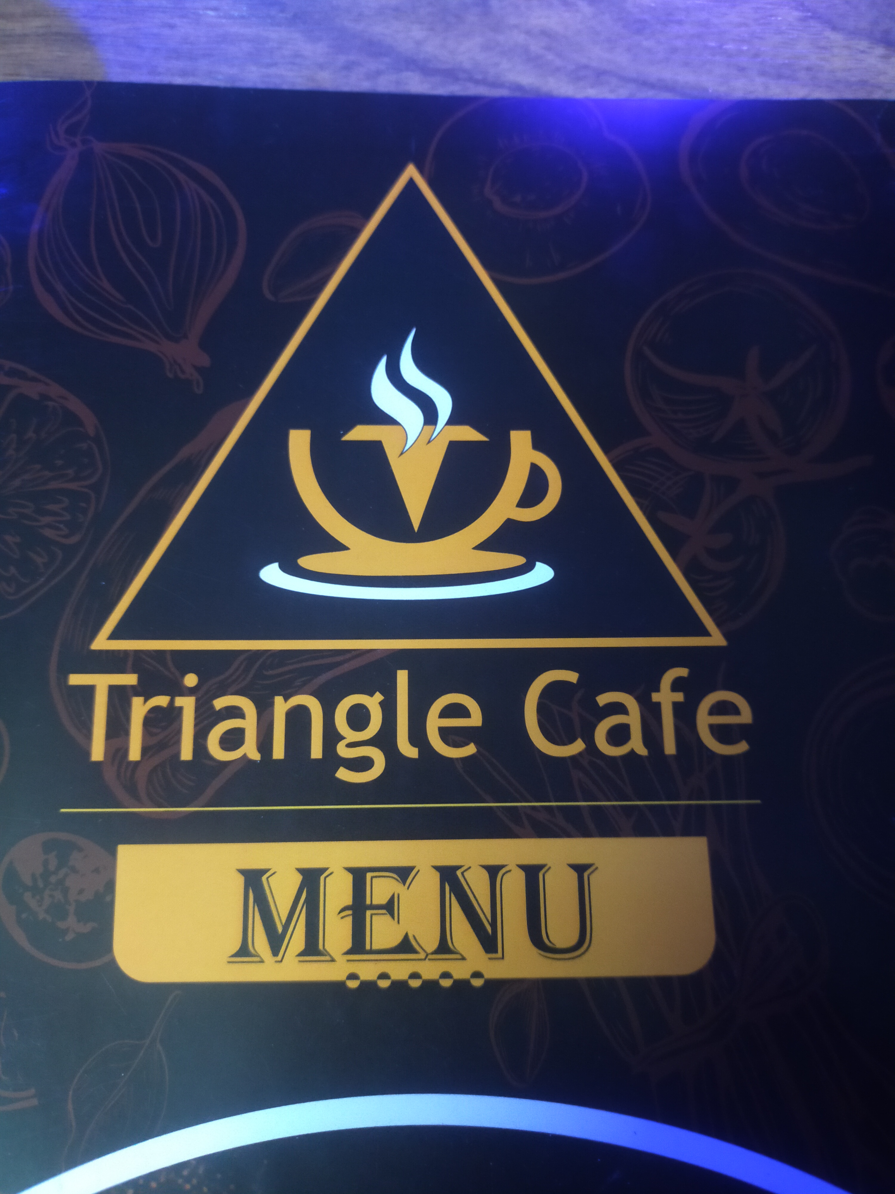 Triangle cafe 